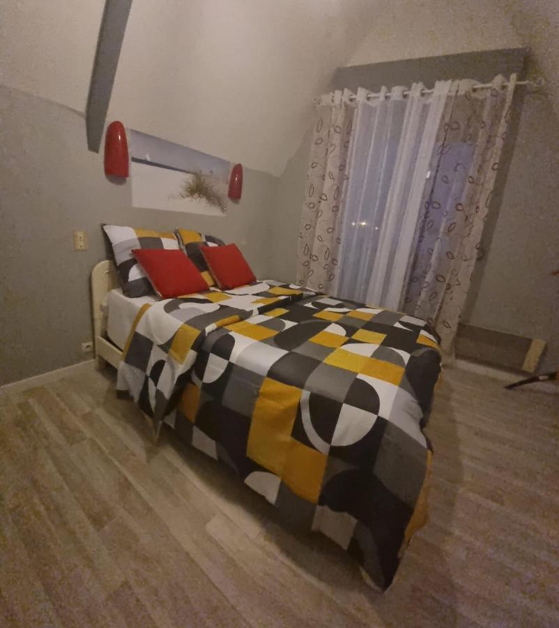 Belle Chambre Avec Balcon Arques  Exteriör bild